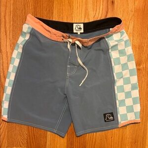 Quiksilver Men's Blue and Peach Checkered Board Shorts
